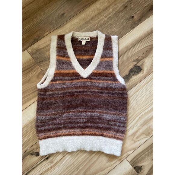 JANABELLE Colorful  Fuzzy sweater-vest S - Picture 1 of 6